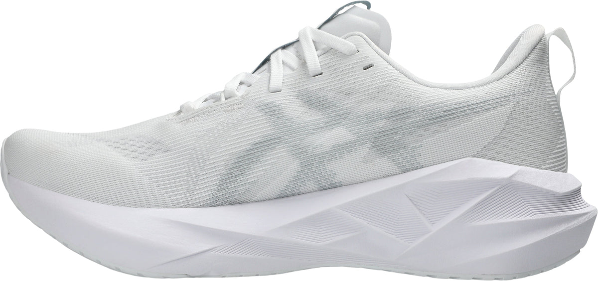 Asics NovaBlast 5 Mens Running Shoes - White