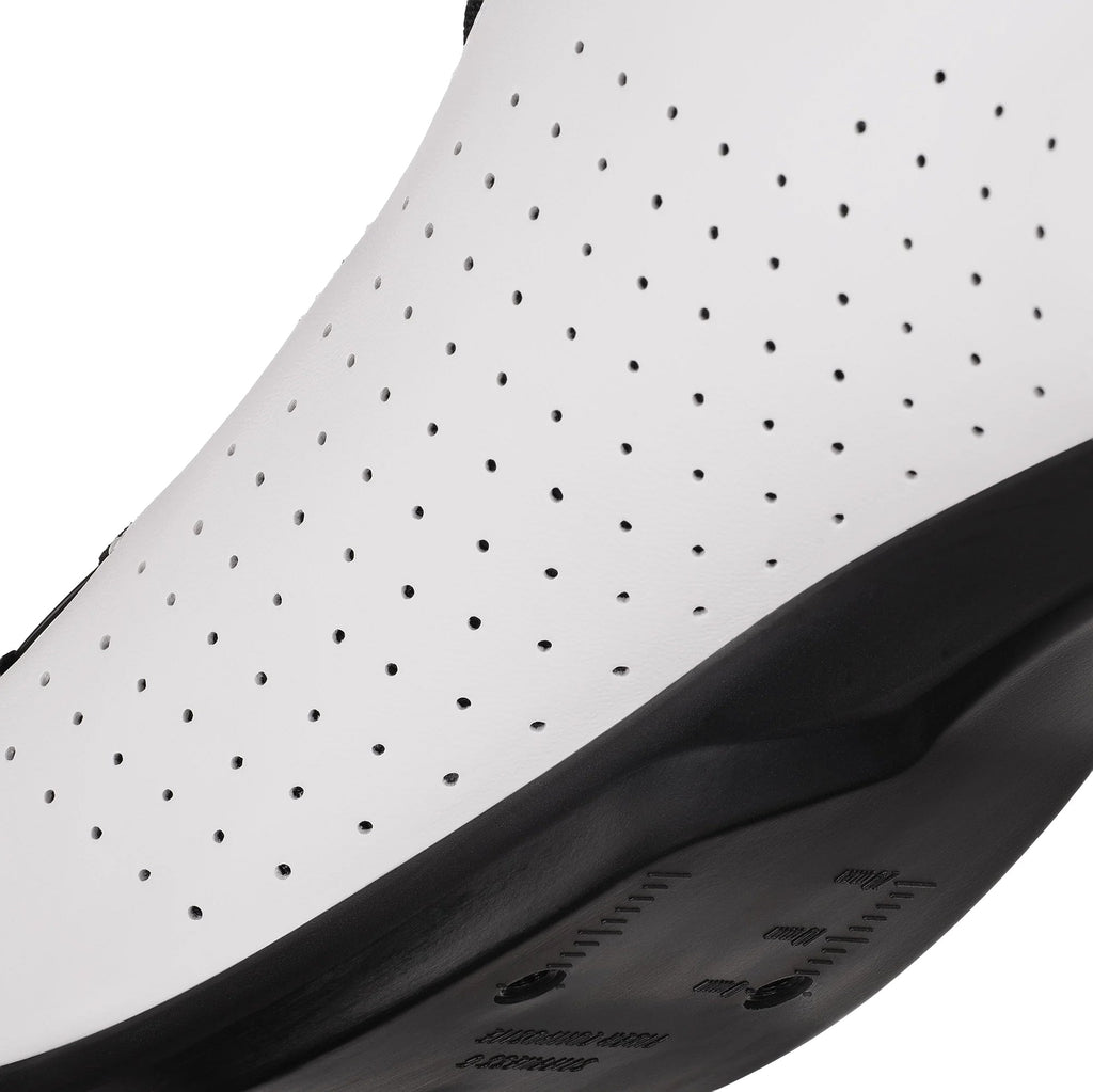 Fizik Vento Omna Wide Fit Road Cycling Shoes - White