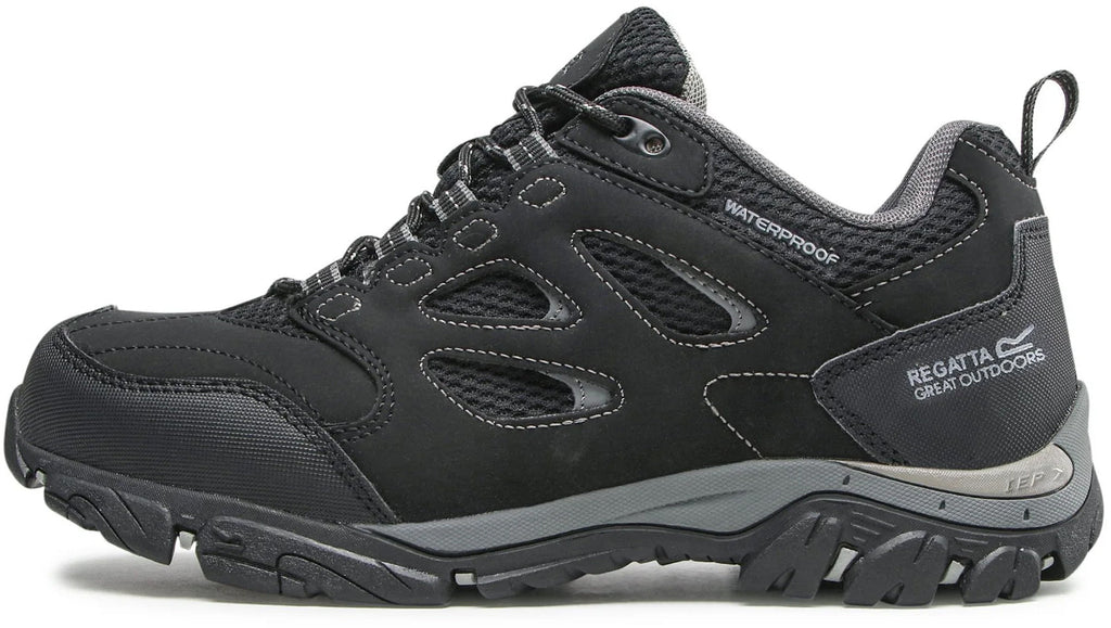 Regatta Holcombe Waterproof Mens Walking Shoes - Black